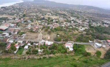 terreno de venta en puerto cayo manabi S/P