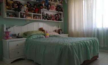 RENTA CASA  EN LOMAS RESIDENCIAL