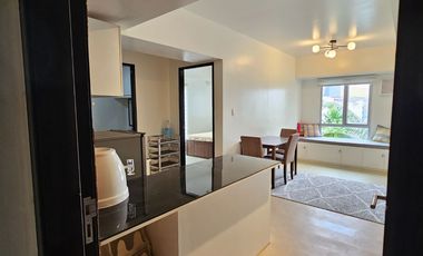 RUSH 1 bedroom Condominium unit Centrio Tower, Downtown CDO for RENT