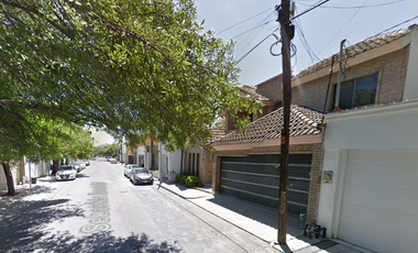 Casa, Remate Bancario en Mirasierra 1er Sector, San Pedro Garza Garcia, Nuevo Leon