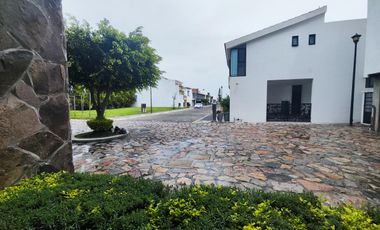 RENTA DEPARTAMENTO AMUEBLADO EN MORILLOTLA EN FRACCIONAMIENTO CERRADO