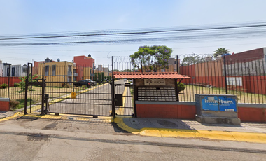 CASA EN VENTA EN HACIENDA CUAUTITLAN - SF