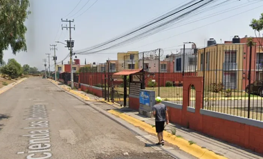 CASA EN VENTA EN HACIENDA CUAUTITLAN - SF