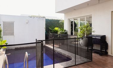 Casa en venta, Urb. Portón del Río - La Aurora