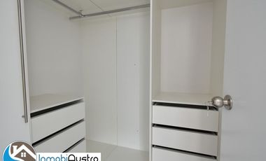 Av. Primero de Mayo, Venta de Departamento Amoblado