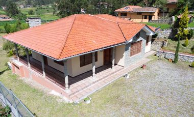 En venta casa en Azogues, sector Pampa Vintimilla