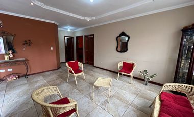 En venta casa en Azogues, sector Pampa Vintimilla