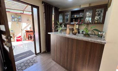 En venta casa en Biblian, en la Velasco Ibarra