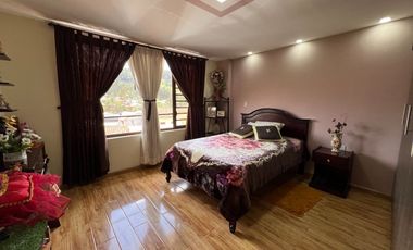 En venta casa en Biblian, en la Velasco Ibarra
