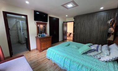 En venta casa en Biblian, en la Velasco Ibarra