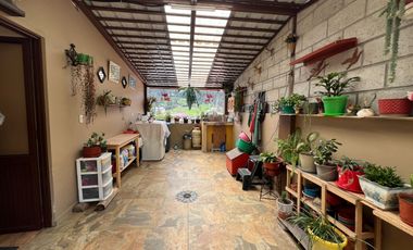 En venta casa en Biblian, en la Velasco Ibarra