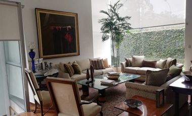 Hermosa casa finos acabados