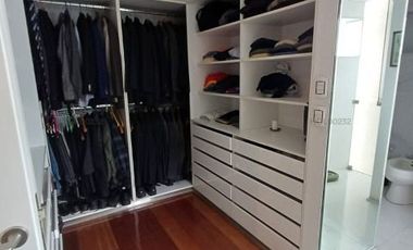 Hermosa casa finos acabados