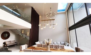 Casa con terraza y alberca privada, en venta, Puerto Cancún, Cancún