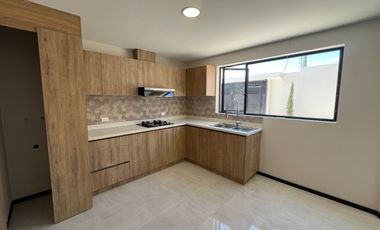Casa en Venta en Azogues, en el sector el Pampero