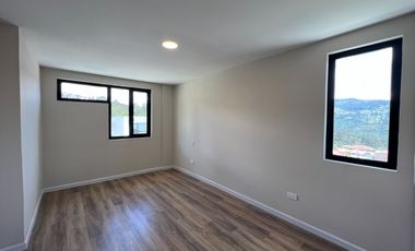 Casa en Venta en Azogues, en el sector el Pampero