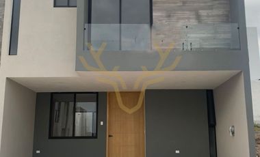 CASA EN VENTA EN CAPITAL NORTE
