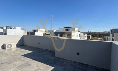 CASA EN VENTA EN CAPITAL NORTE