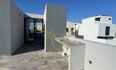 CASA EN VENTA EN CAPITAL NORTE
