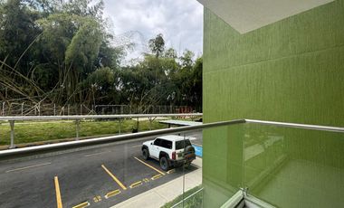 SE RENTA APARTAMENTO EN LA MACARENA CIUDAD NATURA