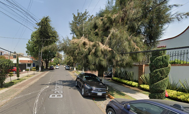 EXCELENTE CASA EN LOMAS ESTRELLA!!!