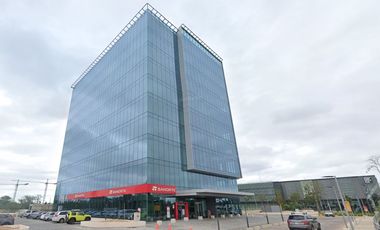 Potencia tu Éxito: Oficina Exclusiva en Vía Montejo con Vista a The Harbor Mall