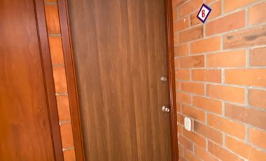 VENDO CASA EN CONDOMINIO Prados Del Limonar  Cali - Sur Central