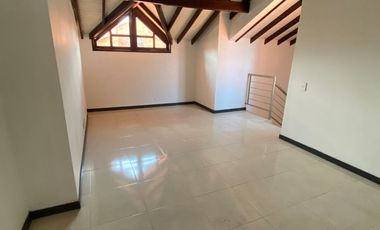 VENDO CASA EN CONDOMINIO Prados Del Limonar  Cali - Sur Central