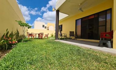 Venta de casa en Privada Santa Cruz, Conkal