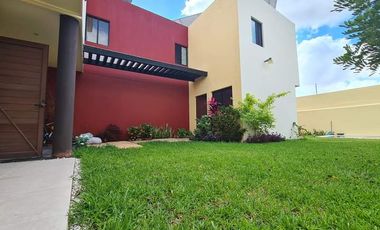 Venta de casa en Privada Santa Cruz, Conkal