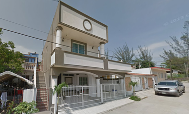 !! CASA EN VENTA, PROPIEDAD YA ADJUDICADA(REMATE)- Amado Nervo 417, Parcela 14, 93250 Poza Rica de Hidalgo, Ver.