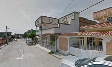 !! CASA EN VENTA, PROPIEDAD YA ADJUDICADA(REMATE)- Amado Nervo 417, Parcela 14, 93250 Poza Rica de Hidalgo, Ver.