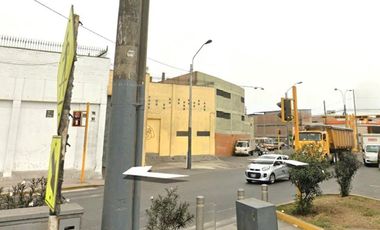 SE VENDE LOCAL INDUSTRIAL  - AV. ARGENTINA - LIMA
