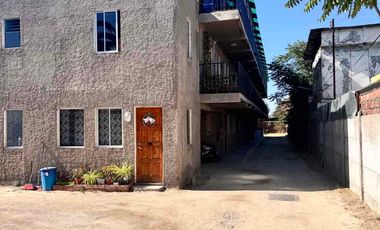 INVERSIÓN se vende condominio con 36 departamentos y 1 casa