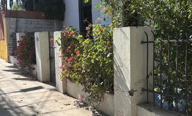 INVERSIÓN se vende condominio con 36 departamentos y 1 casa