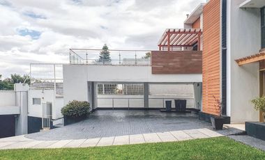 RESIDENCIA EN COLINAS DE SAN JAVIER – ZAPOPAN