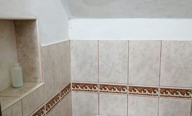 Se Vende Linda y Amplia Casa En Esquina - Tingo María / Huánuco