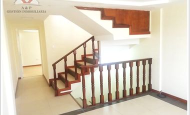 SE VENDE CASA SECTOR LA PAZ CERCA AL COLEGIO LICEO NAVAL - CONOCOTO – VALLE DE LOS CHILLOS