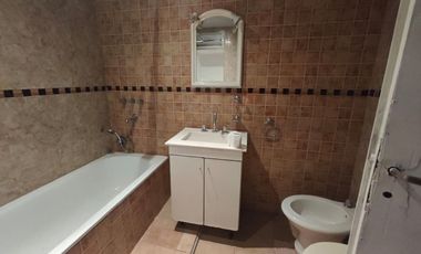 Ituzaingó - Venta - PH Al Frente 4 y 2 Ambientes