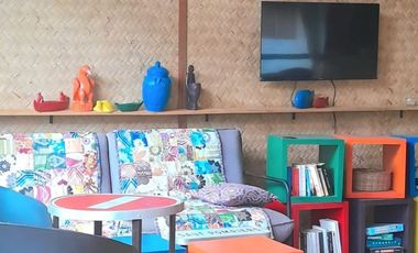 Operating bed and breakfast with lot of greens in the heart of Puerto Princesa, Palawan