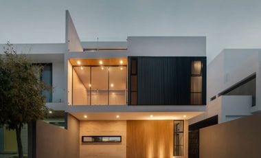 Se vende casa en Parques Vallarta