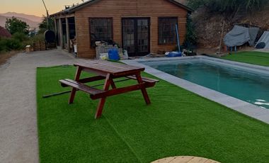 PARCELA EN QUILLOTA, SECTOR CASAS VIEJAS. PISCINA Y QUINCHO
