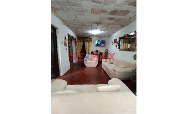 Vendo Casa Como Terreno De 140 M2 En Villa El Salvador