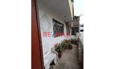 Vendo Casa Como Terreno De 140 M2 En Villa El Salvador
