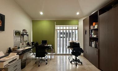 Casa Juriquilla | 400 m² | Vista Lago - Balcones | Querétaro