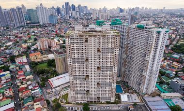2Bedroom Condo for sale in Mandaluyong City