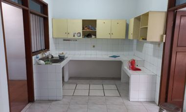 Rumah di Arcamanik Bandung, Lingkungan nyaman  tentram  Karena komplek pensiunan pegawai bina marga