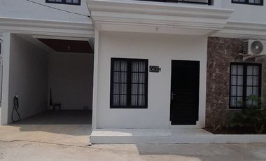 Rumah Dekat UI & Mall Pesona Square, Harga Terjangkau!