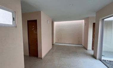INVIERTE EN TU PATRIMONIO EN ESTA MODERNA CASA BIEN ILUMINADA.