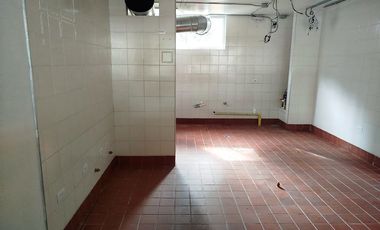 47980 Local en arriendo en el sector La Inferior, Poblado, Medellin